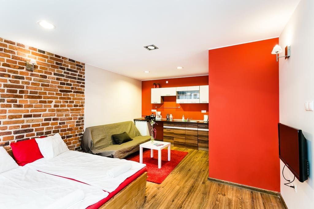 Apartament Live Like Locals: Market Square X Jewish District Kraków