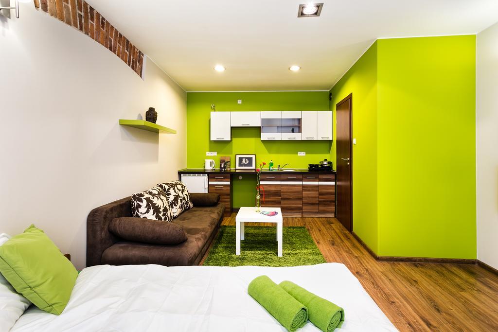 Apartament Live Like Locals: Market Square X Jewish District Kraków